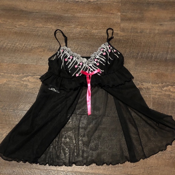 Tops - y2k mesh cami